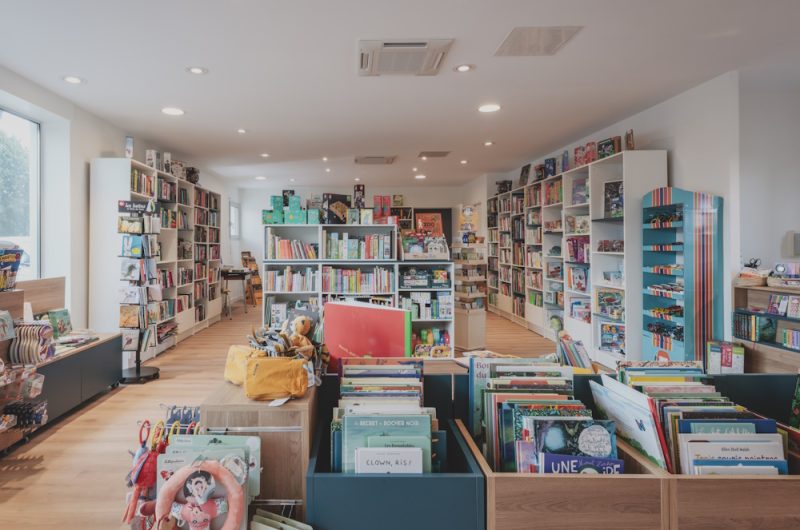 ©Librairie L’Ecureuil Bleu 2024 (2)