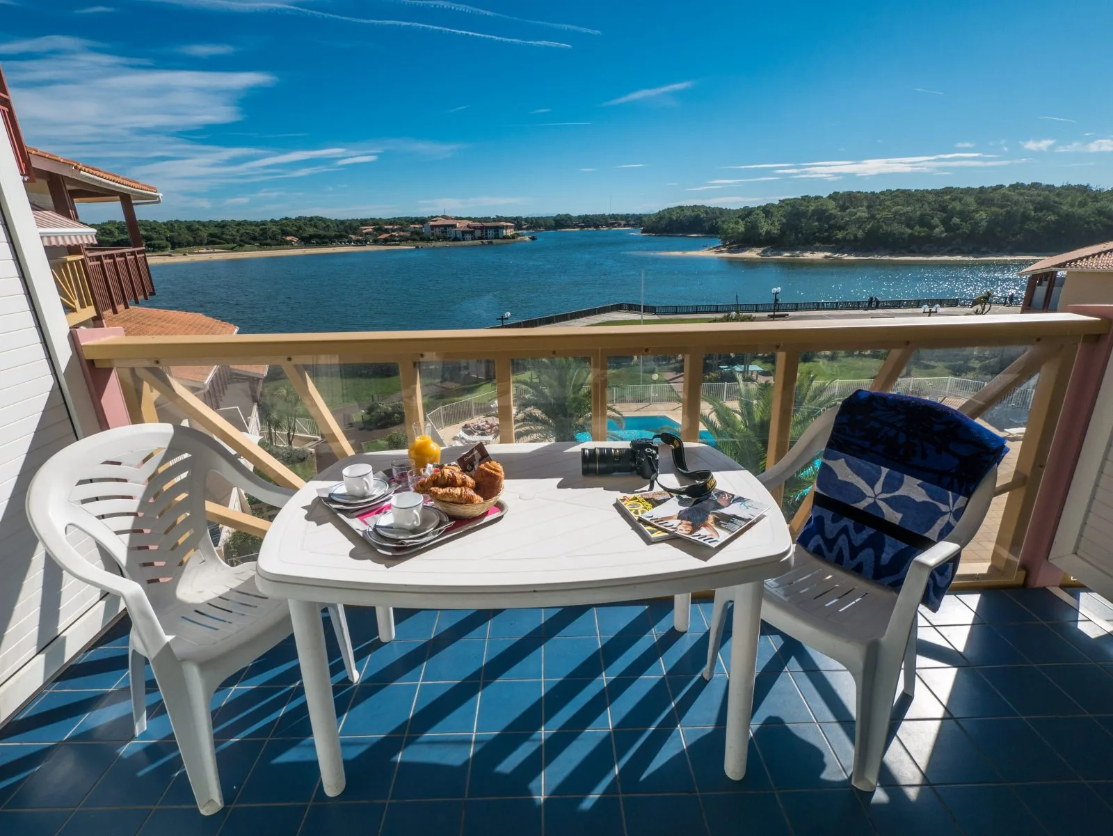 02-Boucanier-balcon-ttes-typos02-2