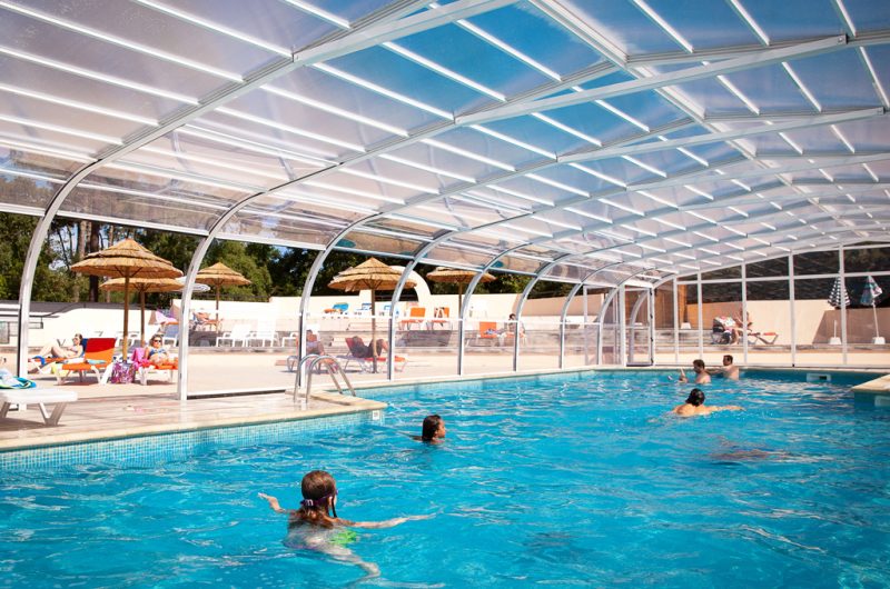 02-camping-le-boudigau-landes-piscine-couverte