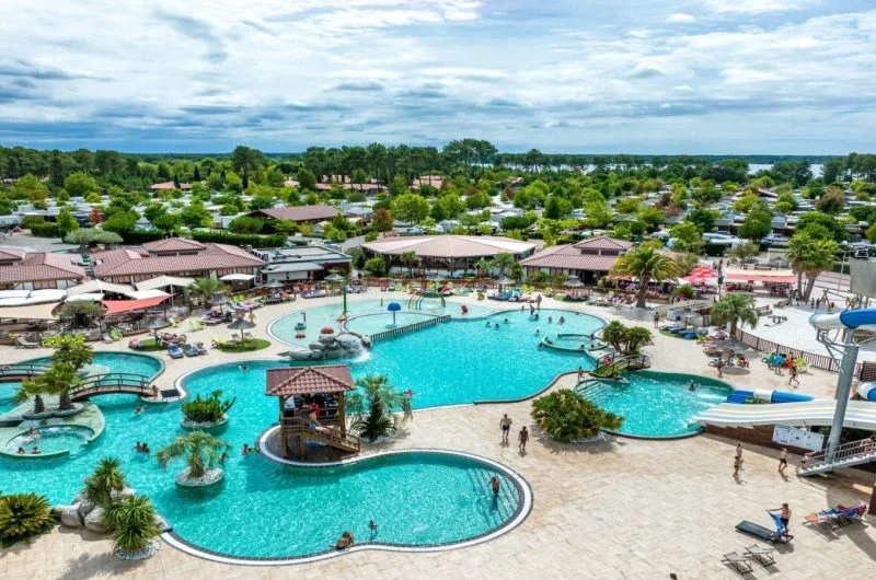 046_Camping_Landes_Ciela_Village_Lac_de_Biscarrosse_Drone