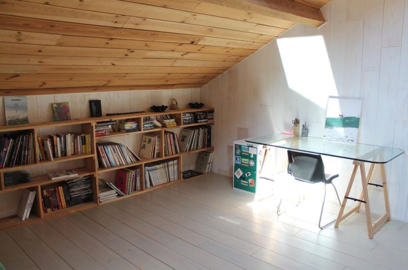 119-airial-thoumazic-azur-bnb1-HLOAQU040V50QGMO-size2048