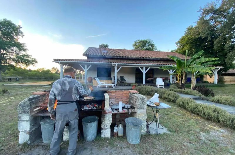2023 – ESTI – Henry’s Lodge – Barbecue – ©H. Gadeyne