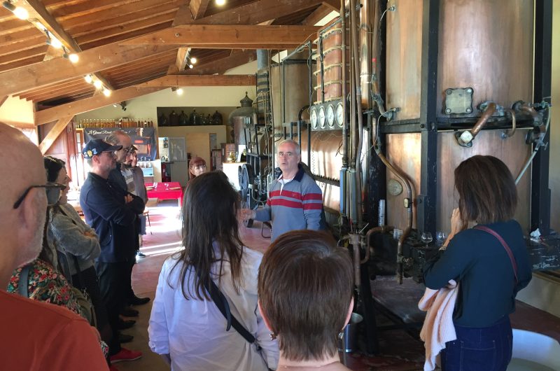 2023-visite-distillerie-groupe-ecomuseearmagnac