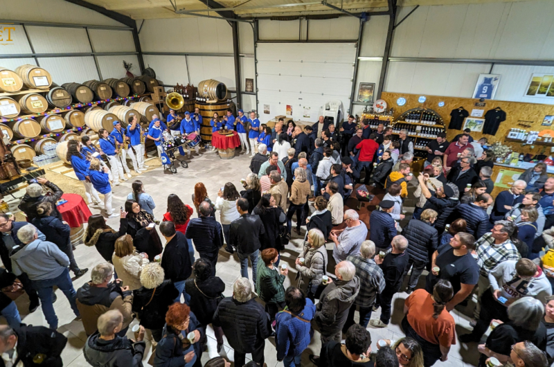 2025 – BOUR – Domaine de Berdet – Distillation – ©Domaine du Berdet (1)