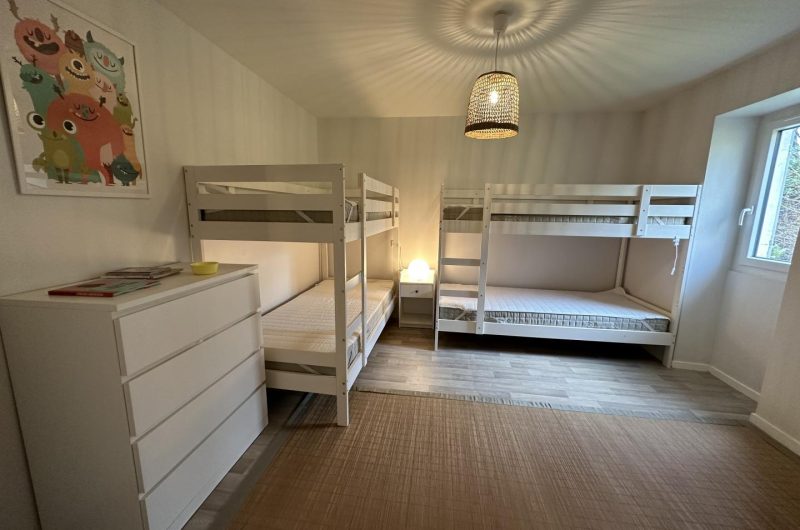 380811-17_10852_f0895ca16ec4ddd5c19bd26dd4ab4f1c