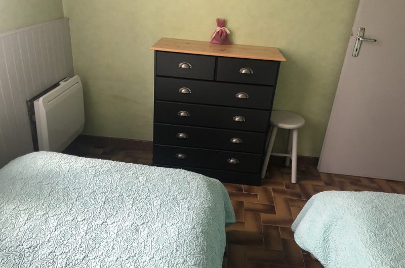 667349-chambre2-r