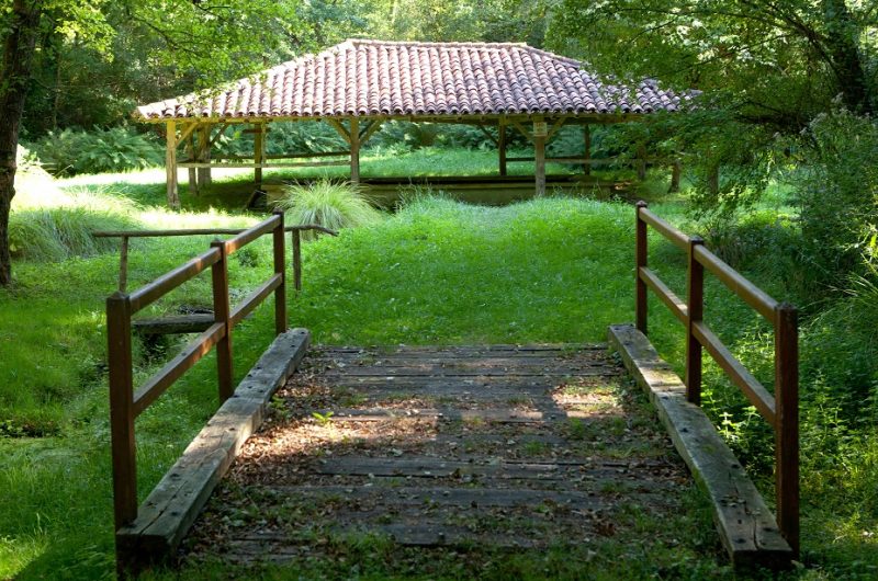 667605-laglorieuse-ymanioski-13r