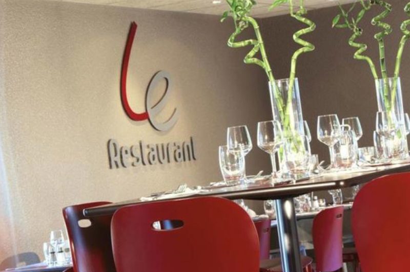 679296-le-campanile-restaurant-1