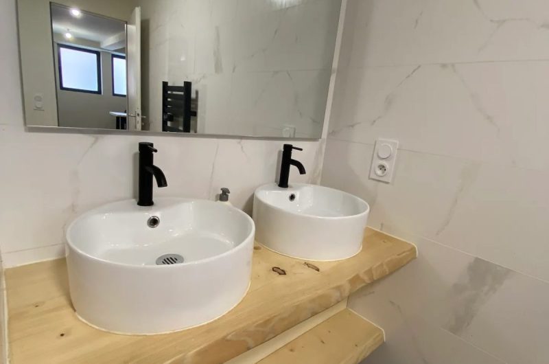 805256-e41d2935-28ce-4908-b7e2-e1bb55e95869-copie