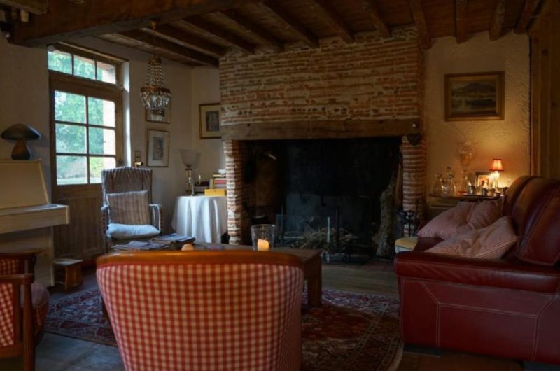 808672-les-hotes-de-guillemets4