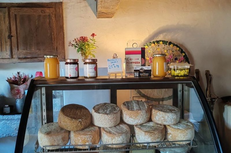 828495-boutique-anais-900×1200