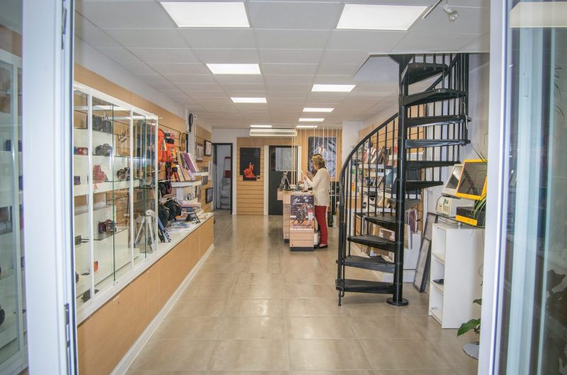 841926-studio-ernest-2