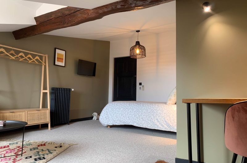 853826-44fa79e2-8659-48ac-9bda-1f931256f4d5