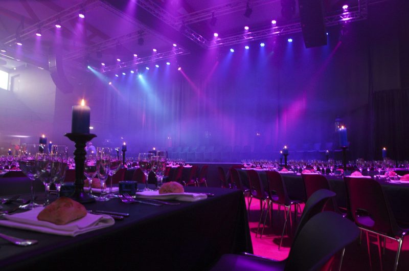 ARENA DU VIEUX PORT – CABARET