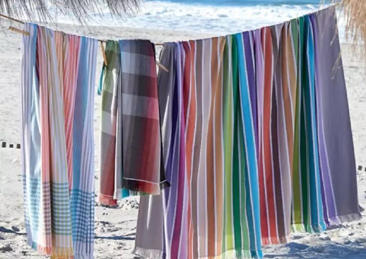 B942294A-E3A7-4AE2-8E52-0D50828557CC