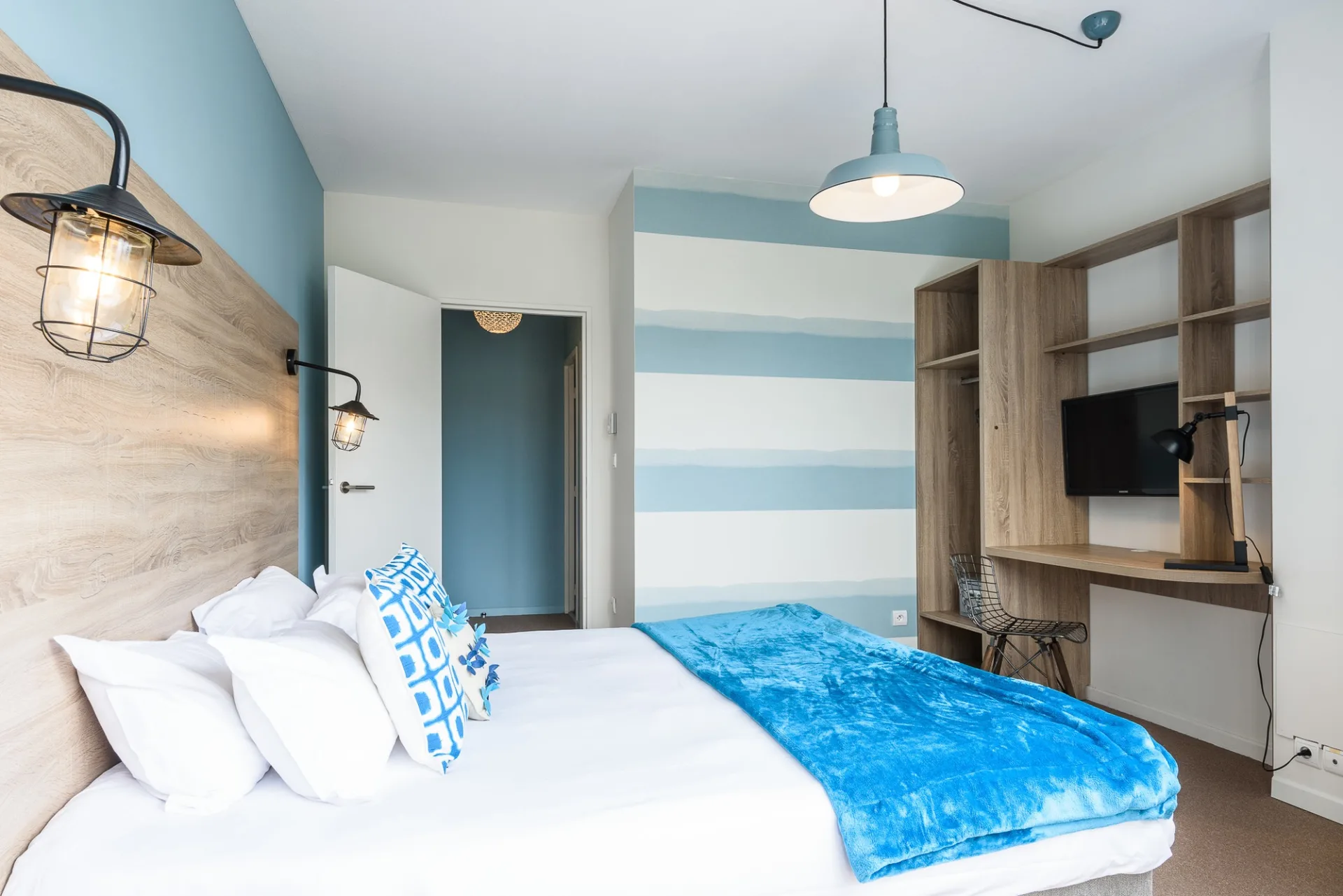 Baya022©JPEG STUDIOS