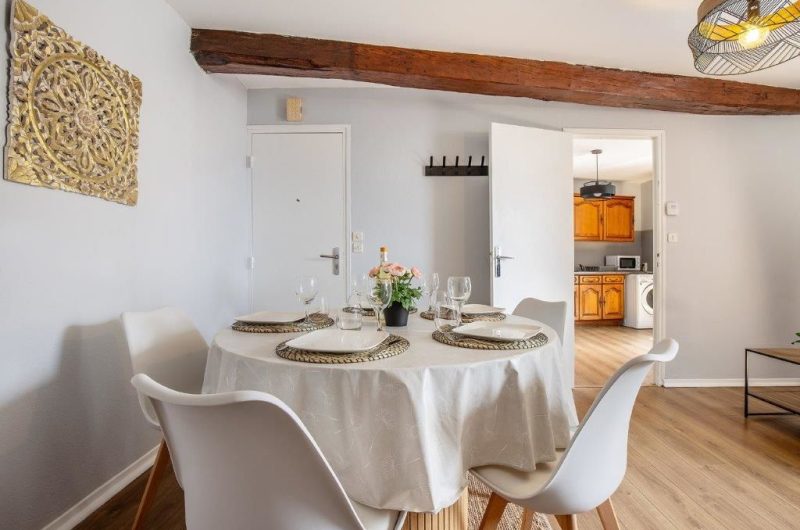 CHAULET 003 – coin repas