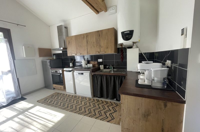 Cuisine Le Petit Charron ©Cassant