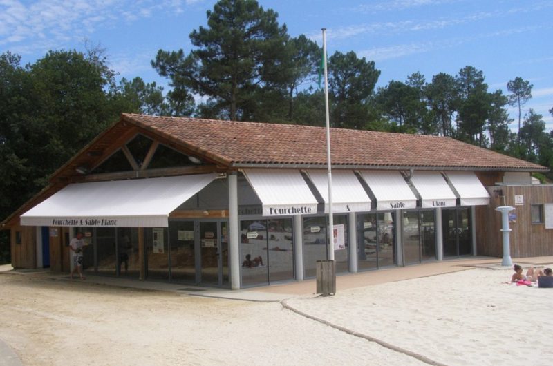 Fourchette-et-sable-blanc-1