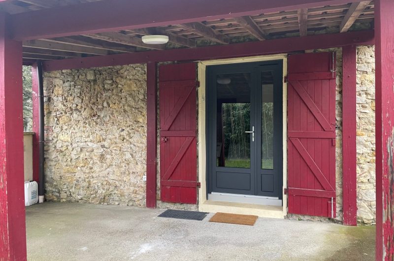 Gîte A l’Oustalet extérieur ©Lambert