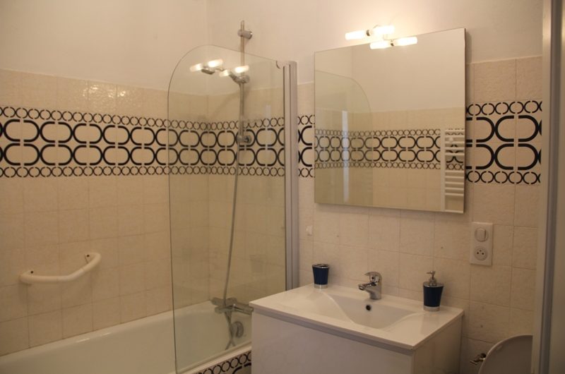 Odé – salle de bain suite familiale