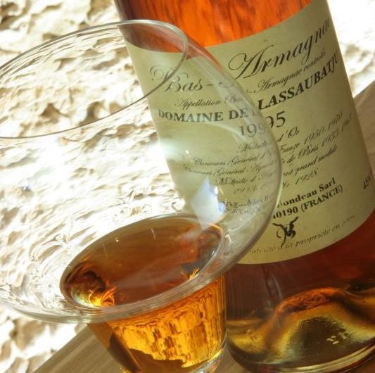 Producteur—Armagnac—Hontanx—Domaine-de-Lassaubatju–Verre—Bouteille—Degustation-2