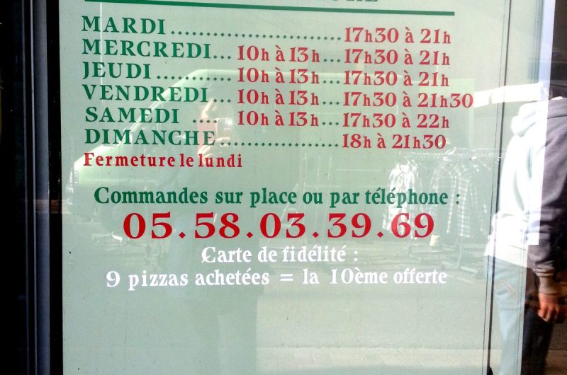 Restaurant -Villeneuve de Marsan – Pizzeria – La tour de pizza – Panneau ouverture