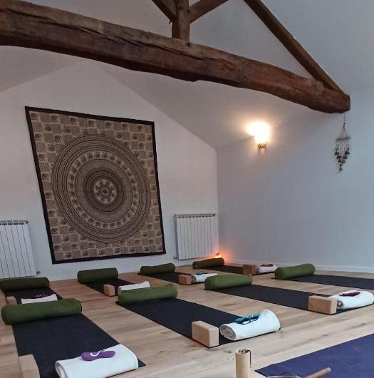 Yoga © Johlie