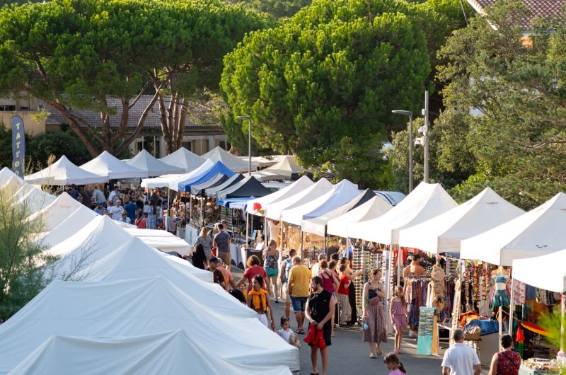 marché_nocturne_moliets_08.2025©Landes Atlantique Sud2